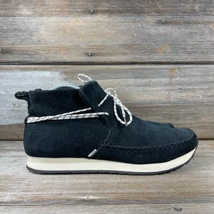 Toms Water Resistant Paxton Slip On Boots